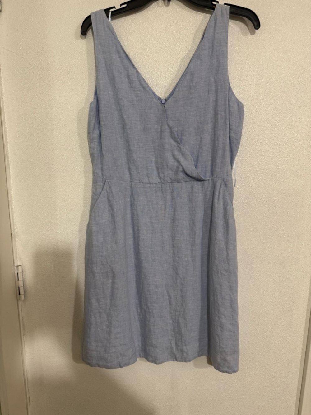 100% linen Tahari blue dress size 6